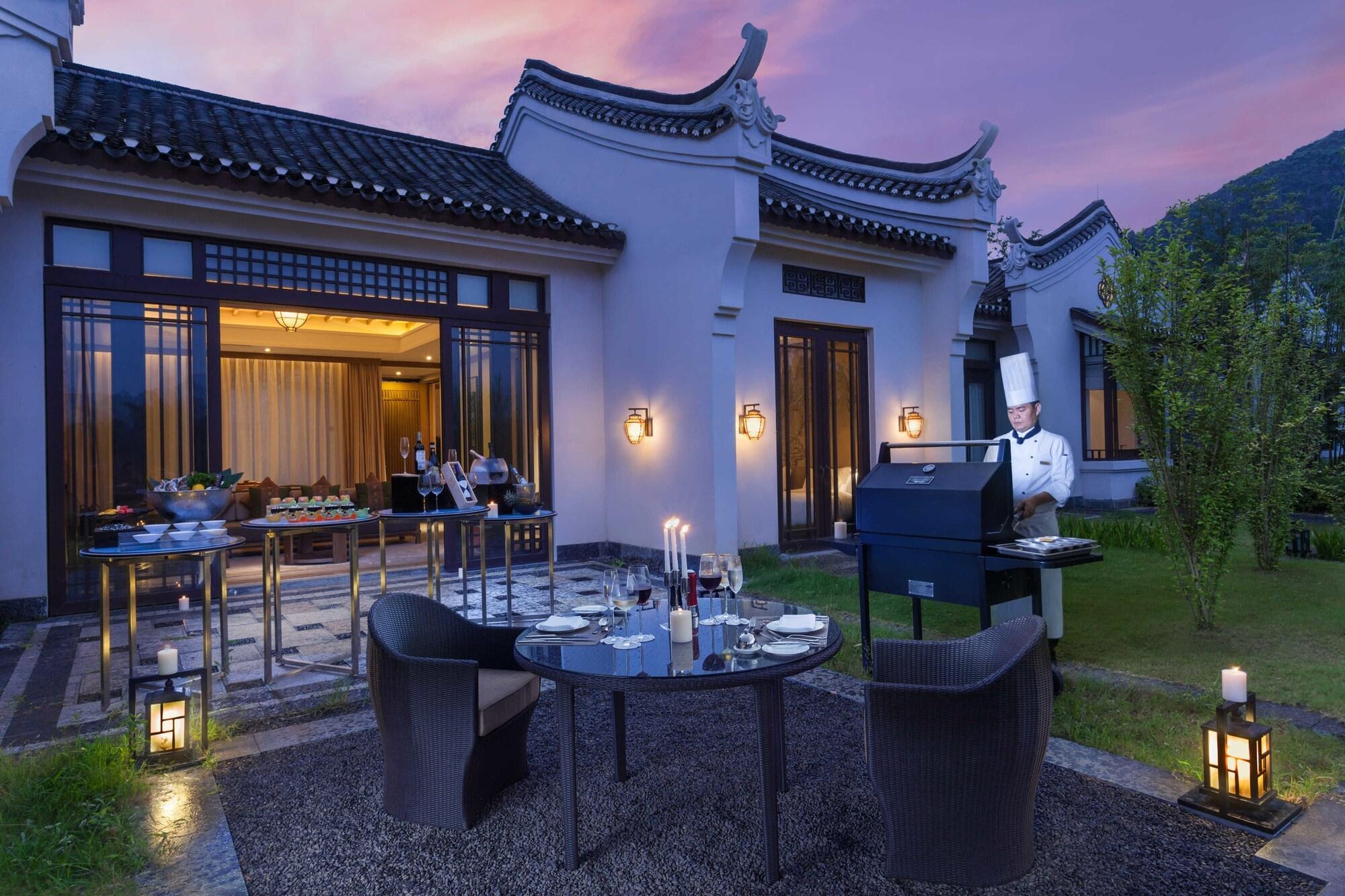 Banyan Tree Yangshuo Hotel Екстериор снимка