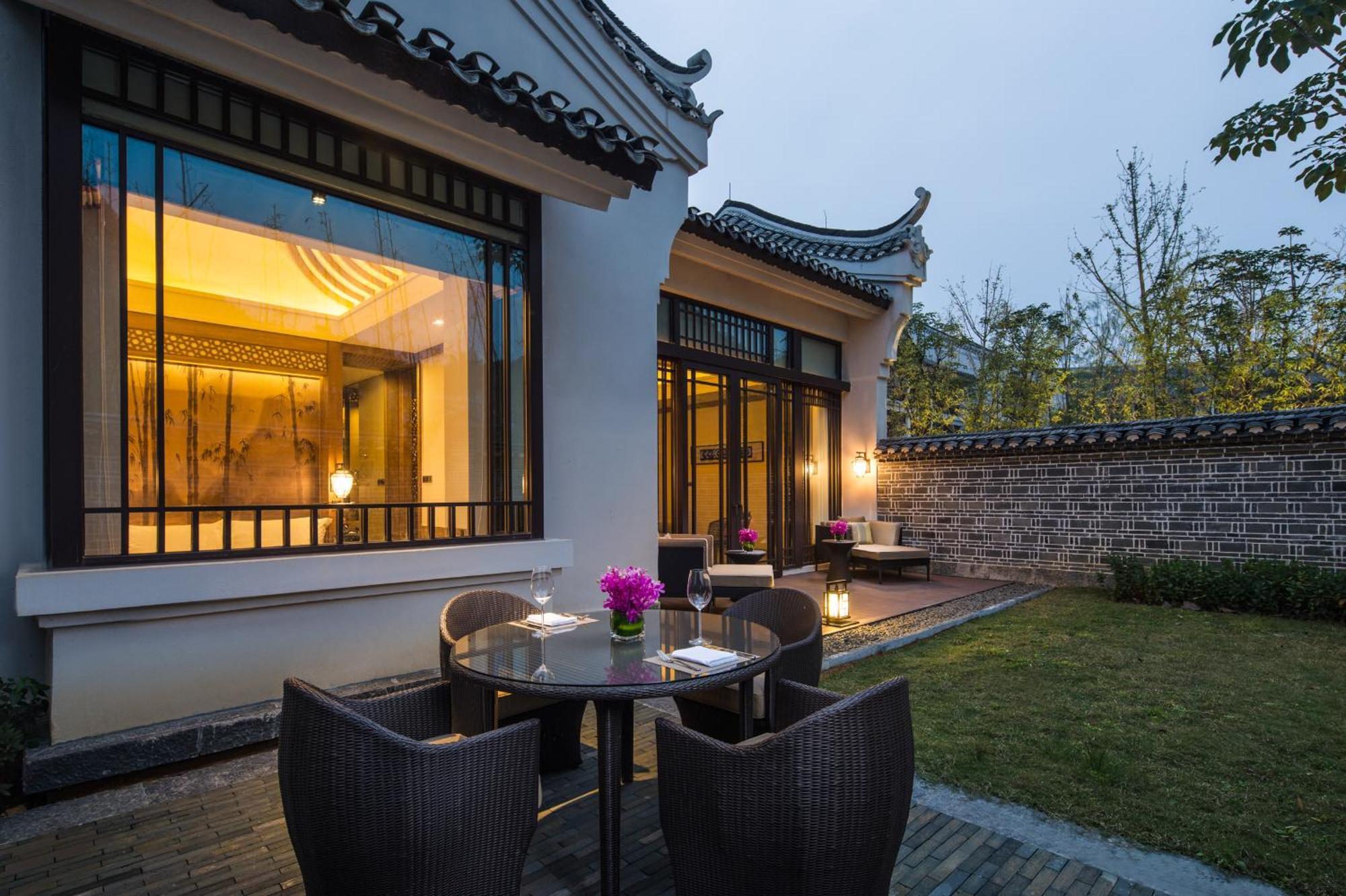 Banyan Tree Yangshuo Hotel Екстериор снимка