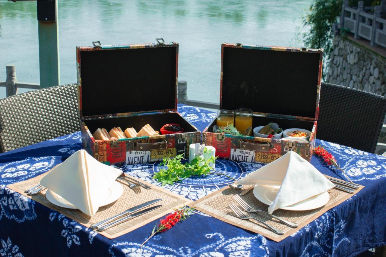 Banyan Tree Yangshuo Hotel Екстериор снимка